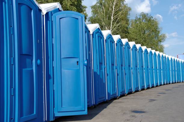 Best Porta potty rental near me  in Bernie, MO